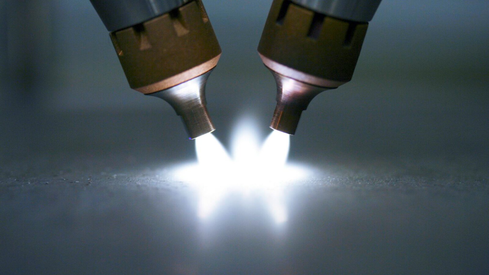 KRÜSS inar Myths and Mysteries of Measuring Dynes, Surface Free